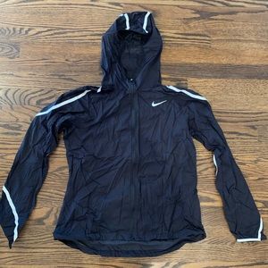 Black Nike windbreaker